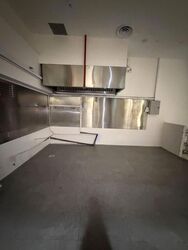 111 Somerset (D9), Retail #633704481